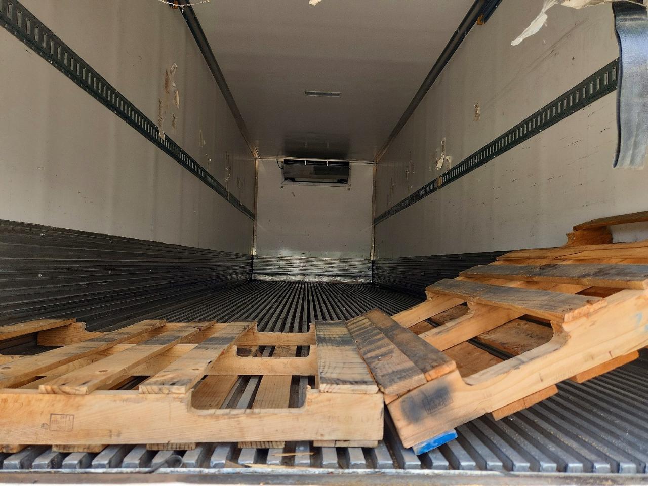 2023 INTERNATIONAL MV607 REFRIGERATED BOX TRUCK — Фото 10 из 14