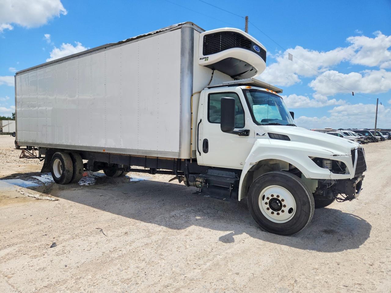 2023 INTERNATIONAL MV607 REFRIGERATED BOX TRUCK — Фото 4 из 14