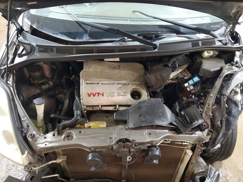 2004 TOYOTA SIENNA LE 7 PASSENGER — Фото 12 из 14