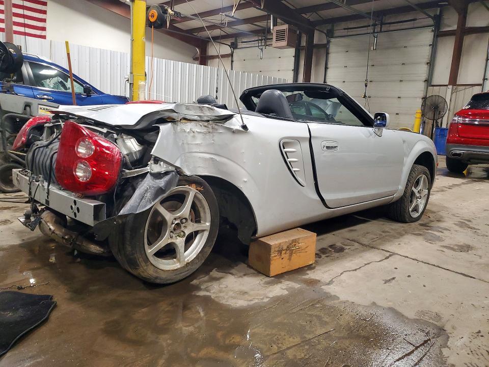 2004 TOYOTA MR2 SPYDER BASE — Фото 3 из 13