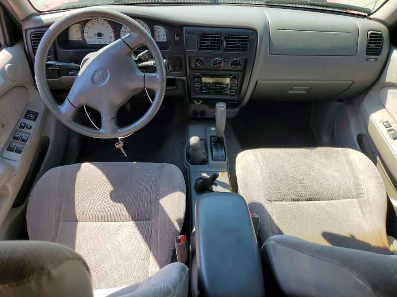 2004 TOYOTA TACOMA DOUBLE CAB — Фото 8 из 12