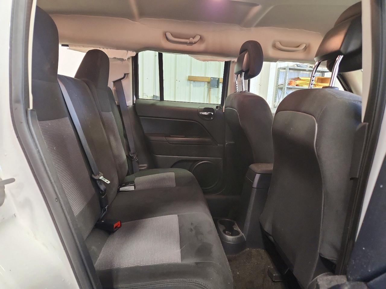 2015 JEEP PATRIOT LATITUDE — Фото 11 из 14