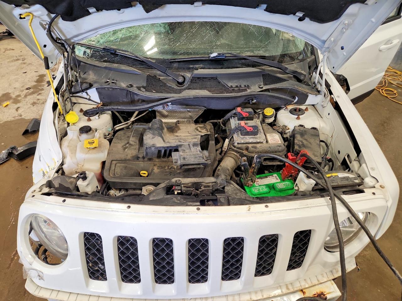 2015 JEEP PATRIOT LATITUDE — Фото 12 из 14