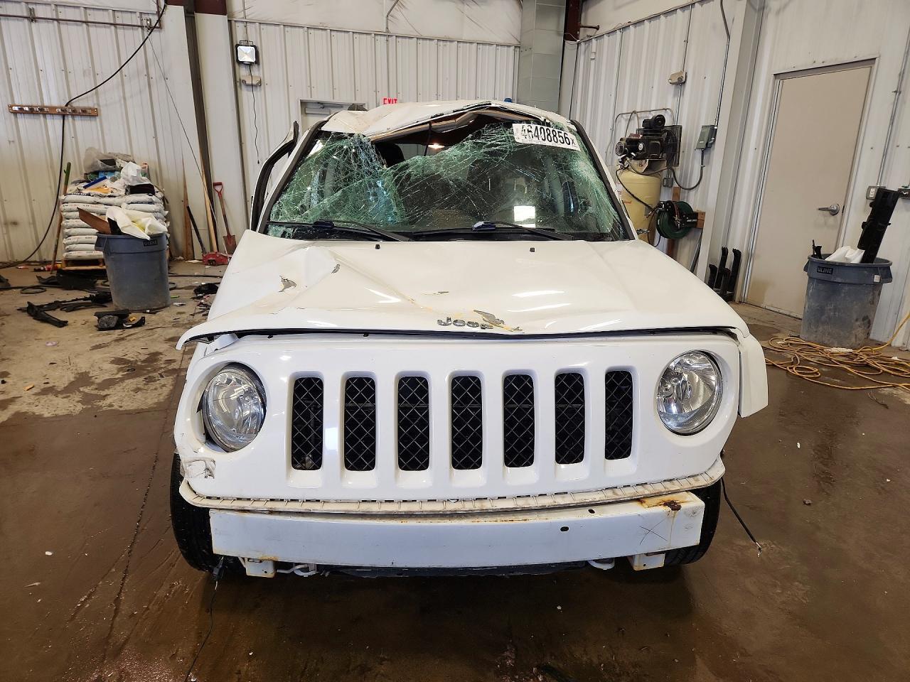 2015 JEEP PATRIOT LATITUDE — Фото 5 из 14