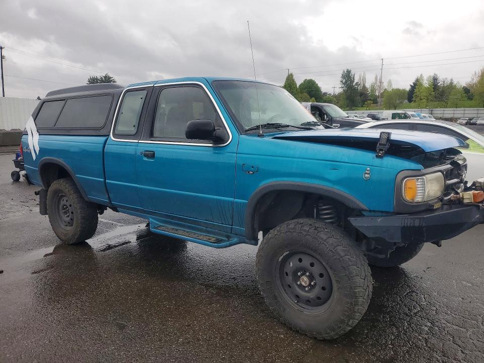 1996 MAZDA B4000 — Фото 4 из 12