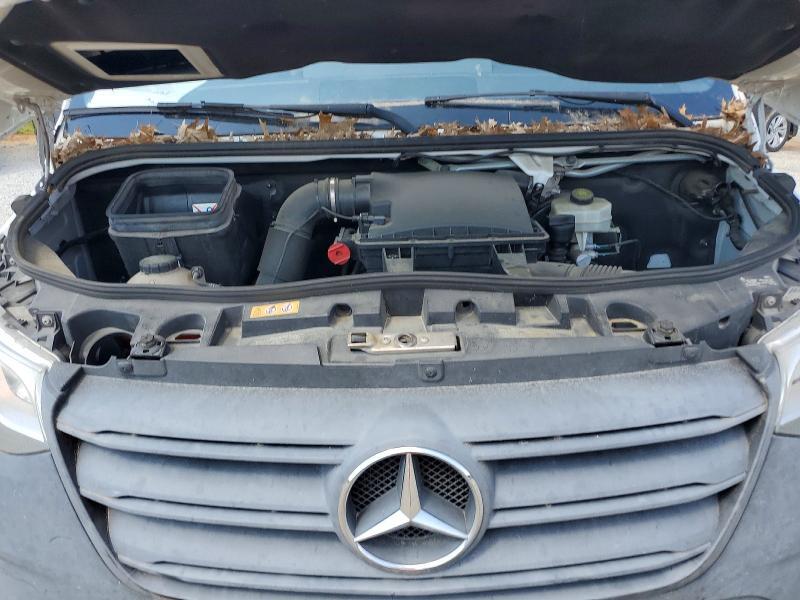 2021 MERCEDES BENZ SPRINTER 2500 — Фото 12 из 13