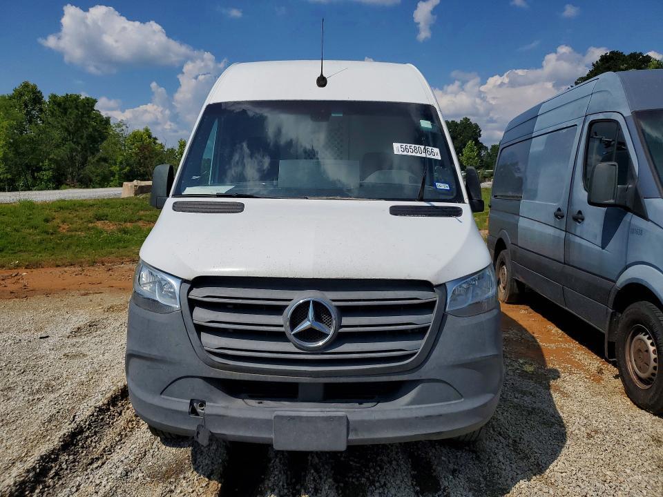 2021 MERCEDES BENZ SPRINTER 2500 — Фото 5 из 13
