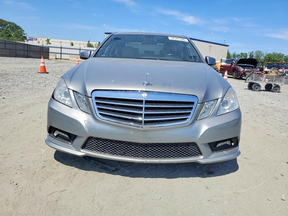 2011 MERCEDES-BENZ E 350 BLUETEC — Фото 5 из 12