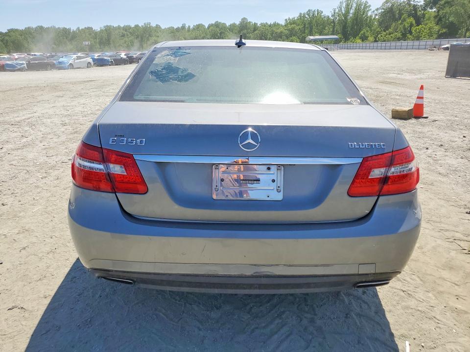 2011 MERCEDES-BENZ E 350 BLUETEC — Фото 6 из 12