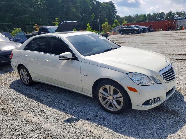 2011 MERCEDES-BENZ E 350 BLUETEC — Фото 4 из 12