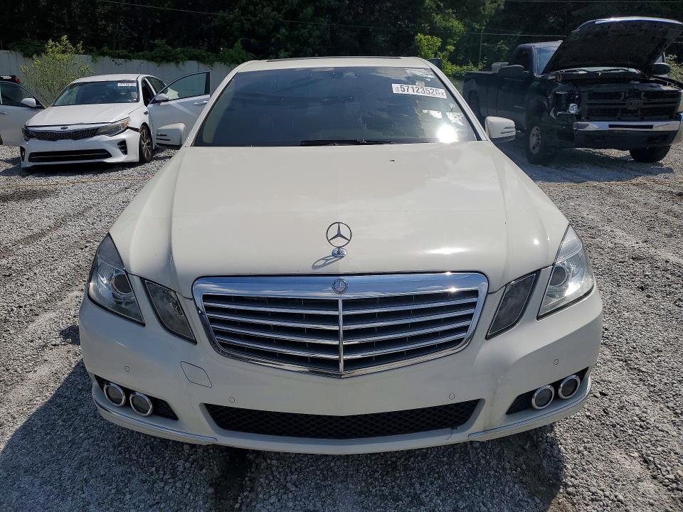 2011 MERCEDES-BENZ E 350 BLUETEC — Фото 5 из 12