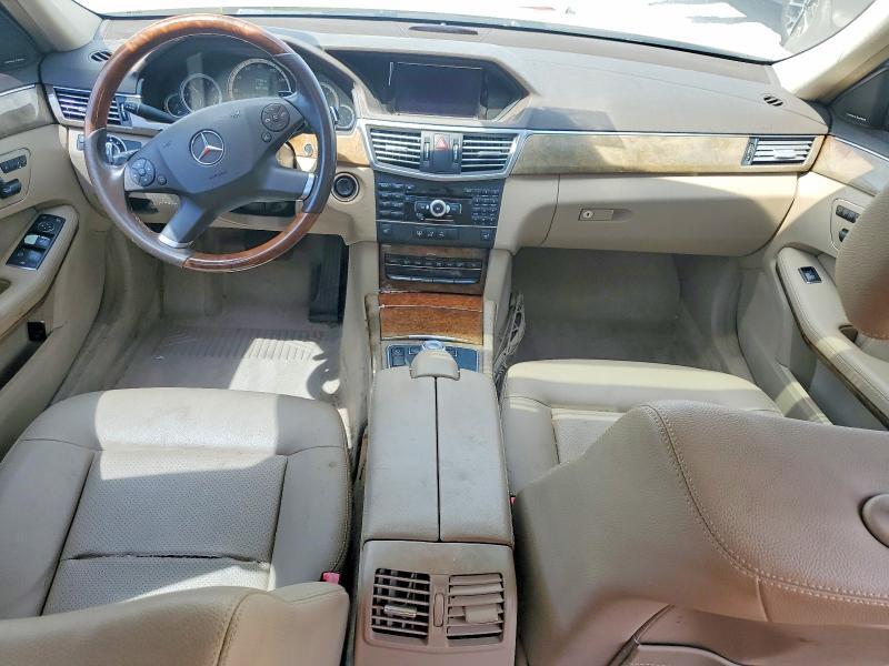 2011 MERCEDES-BENZ E 350 BLUETEC — Фото 8 из 12