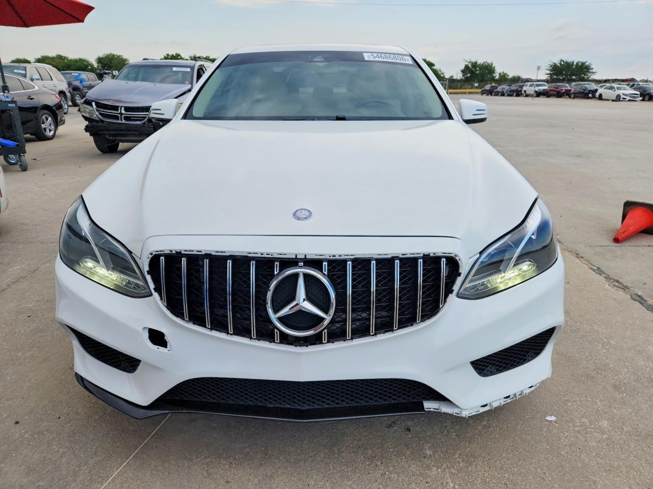 2015 MERCEDES-BENZ E 350 — Фото 5 из 12