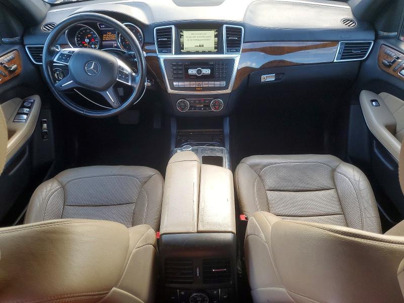 2015 MERCEDES-BENZ GL 550 4MATIC — Фото 8 из 14