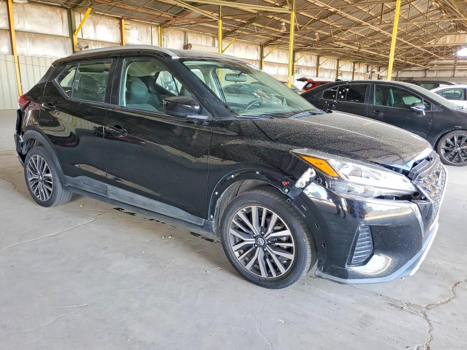 2021 NISSAN KICKS SV — Фото 4 из 12