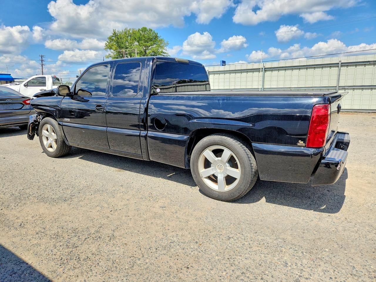 2GCEK19N431310424 2003 CHEVROLET SILVERADO photo no. 2