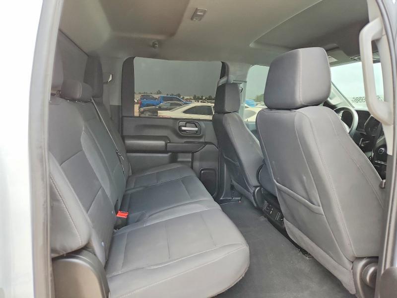 2025 CHEVROLET SILVERADO K2500 CUSTOM — Фото 10 из 12