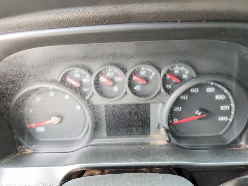 2025 CHEVROLET SILVERADO K2500 CUSTOM — Фото 9 из 12
