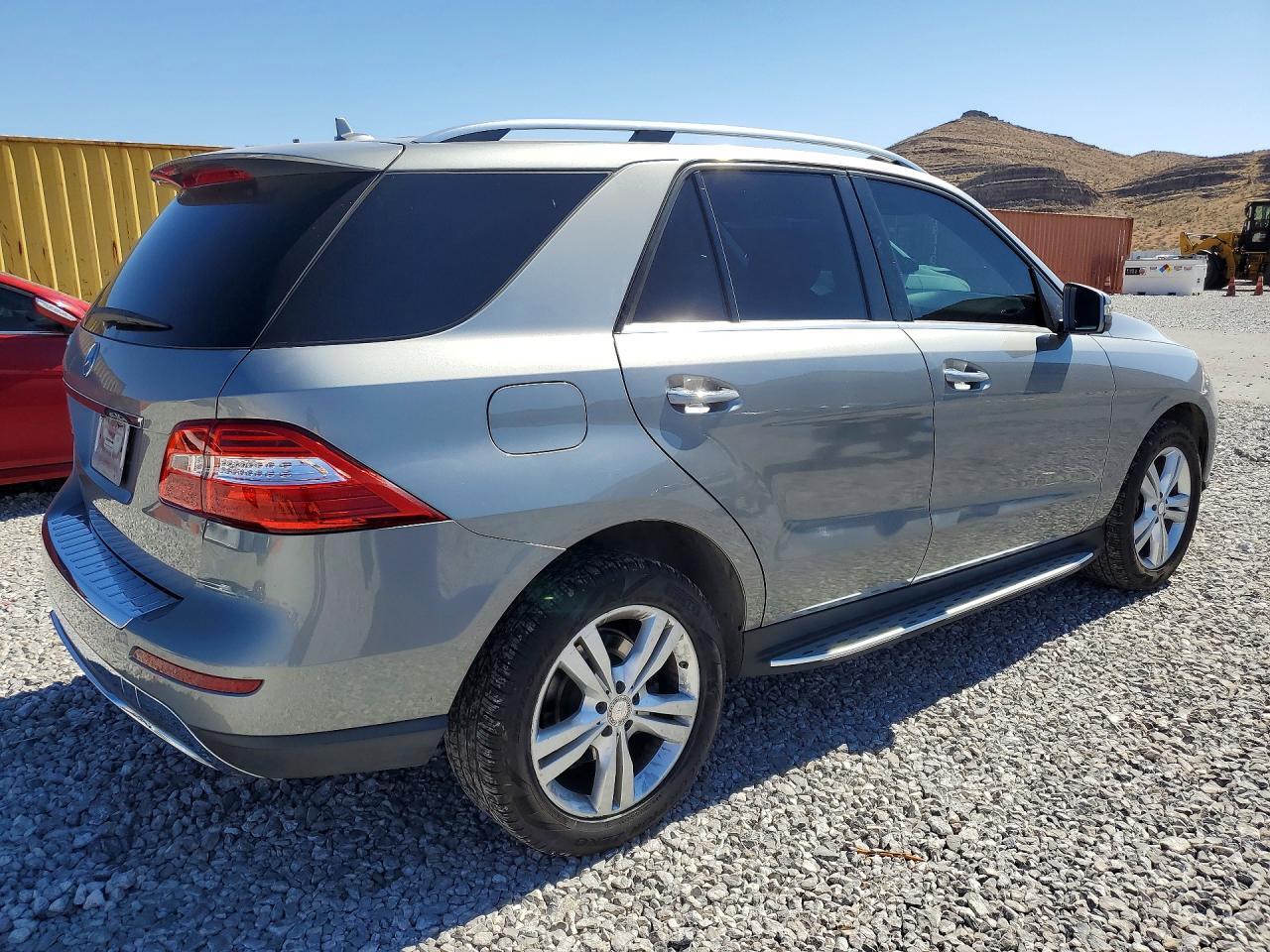 2014 MERCEDES-BENZ ML 350 — Фото 3 из 12
