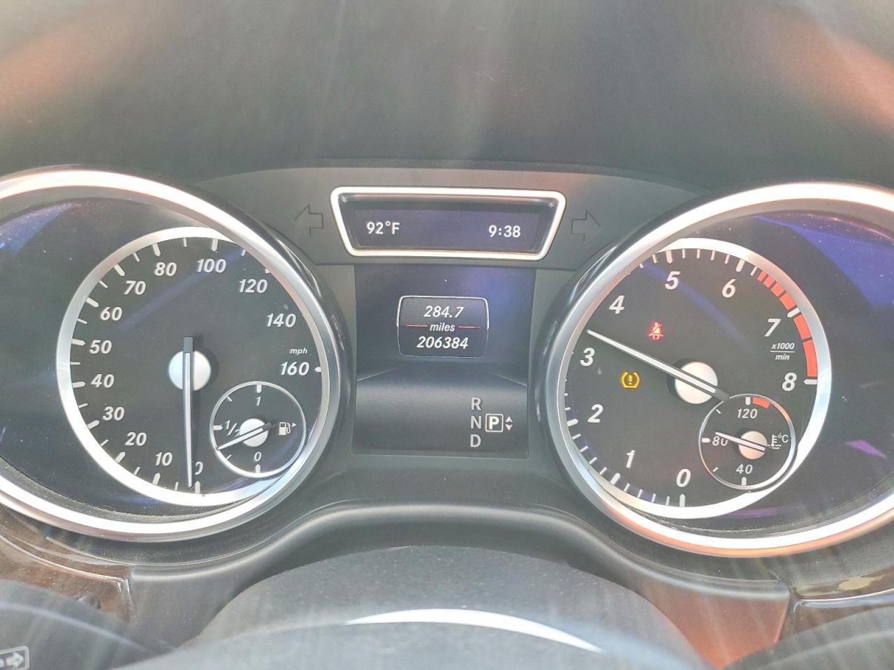 2014 MERCEDES-BENZ ML 350 — Фото 9 из 12