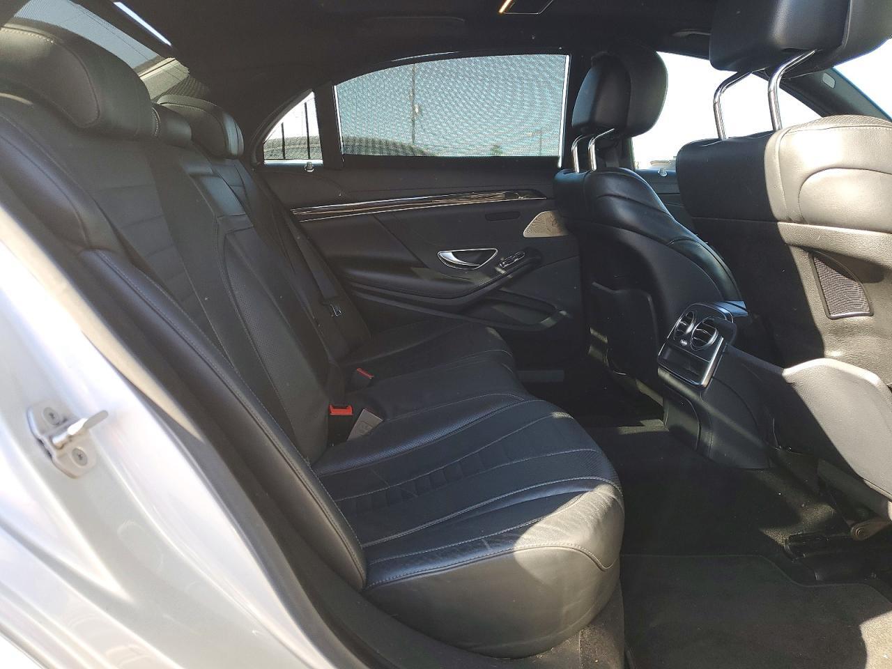 2015 MERCEDES-BENZ S 550 — Фото 10 из 12