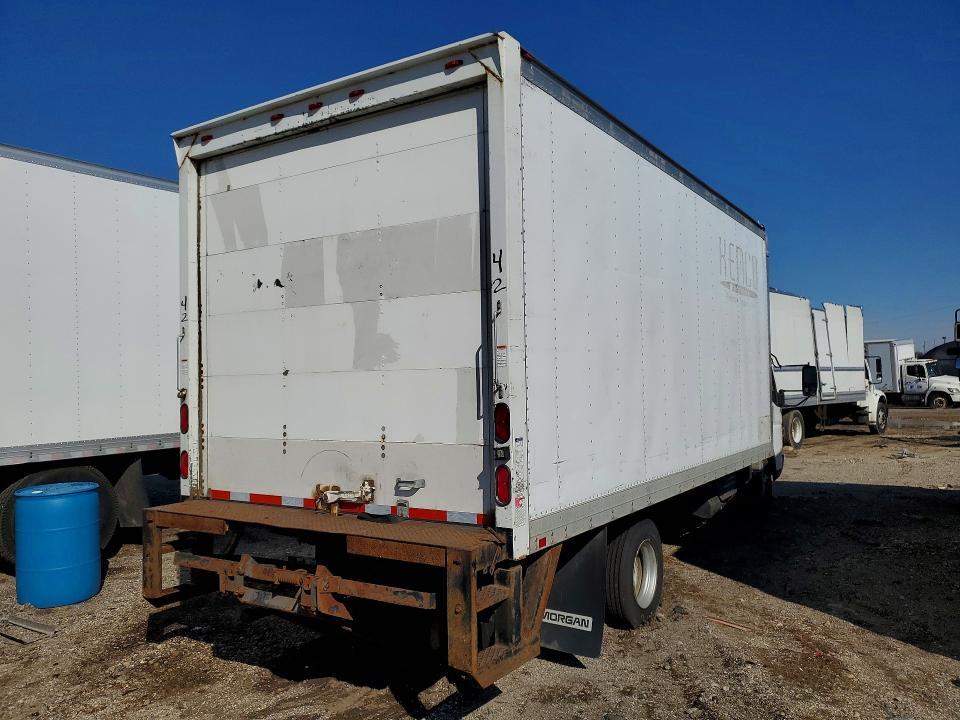 2014 MITSUBISHI FUSO BOX TRUCK — Фото 3 из 13