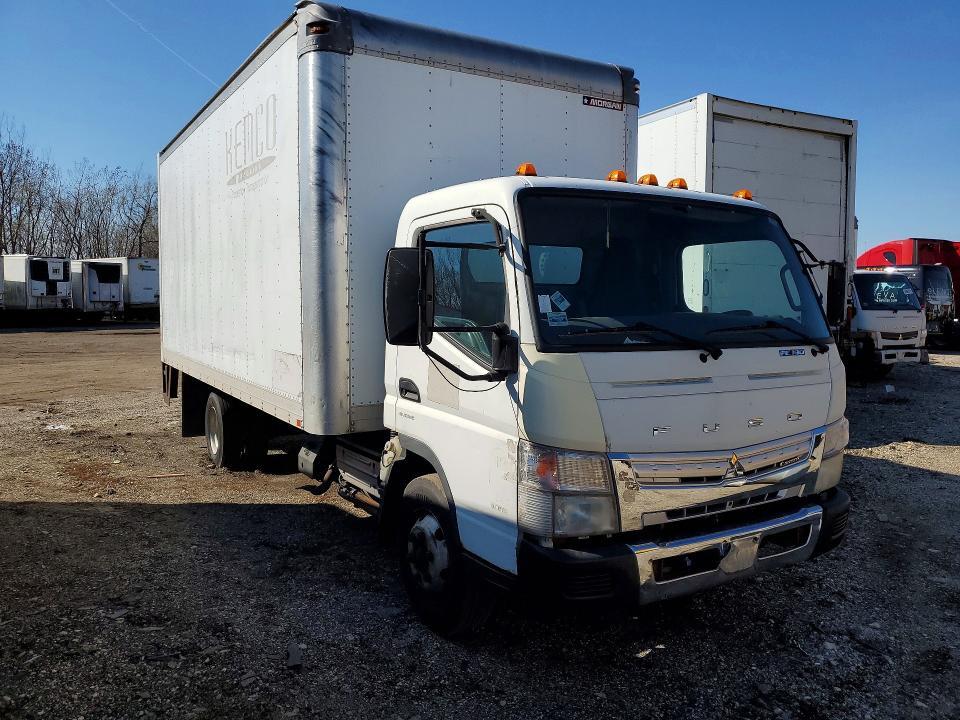 2014 MITSUBISHI FUSO BOX TRUCK — Фото 4 из 13