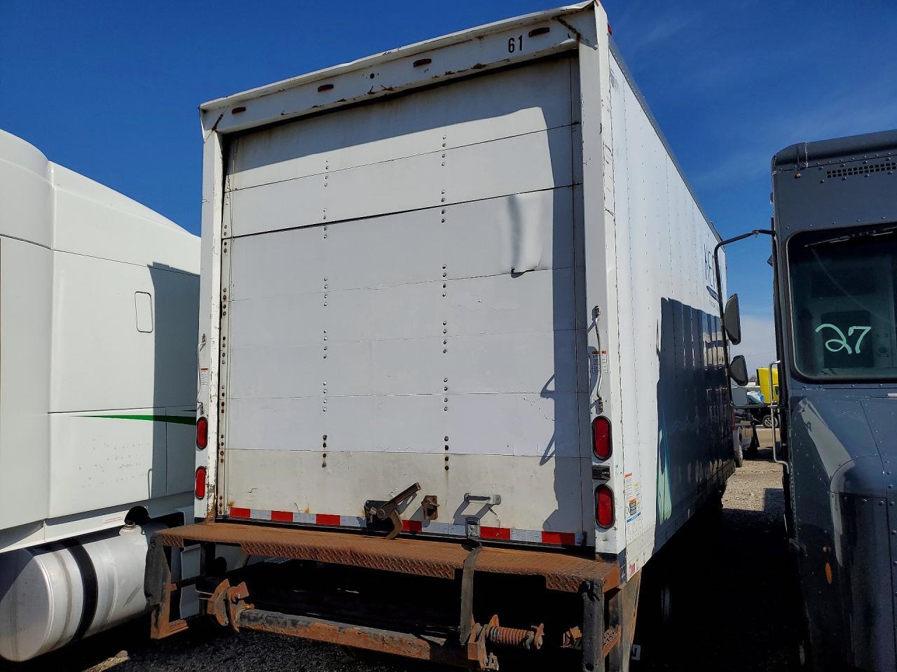 2014 MITSUBISHI FUSO FEC72S BOX TRUCK — Фото 3 из 13