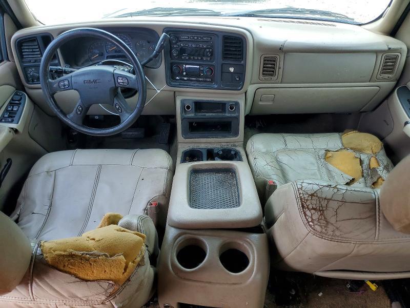 2003 GMC YUKON XL C1500 — Фото 8 из 14