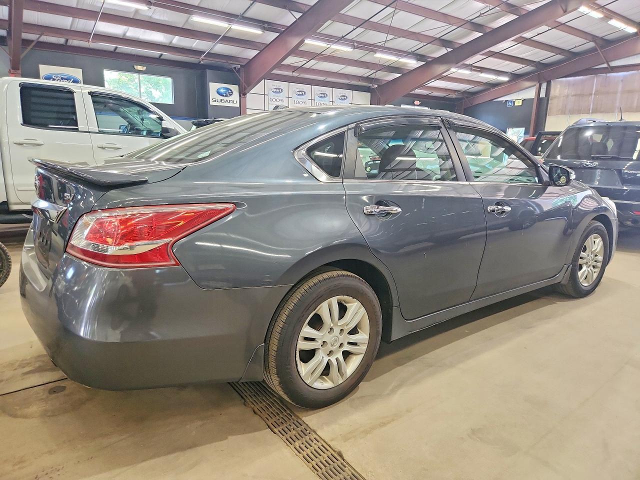 2013 NISSAN ALTIMA 2.5 — Фото 3 из 12