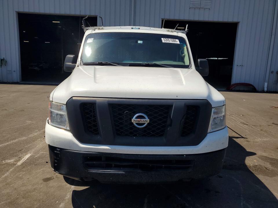2016 NISSAN NV 1500 S — Фото 5 из 13