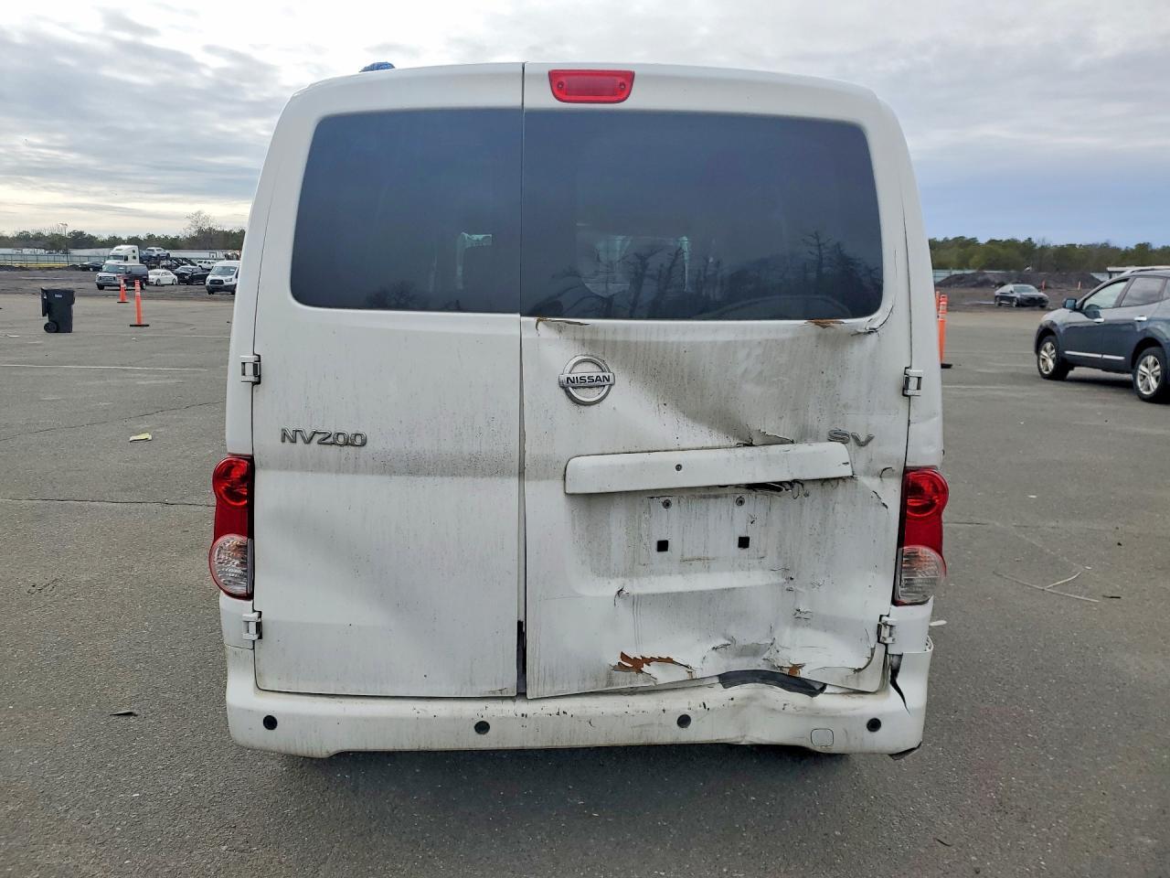 2021 NISSAN NV200 CARGO — Фото 6 из 13