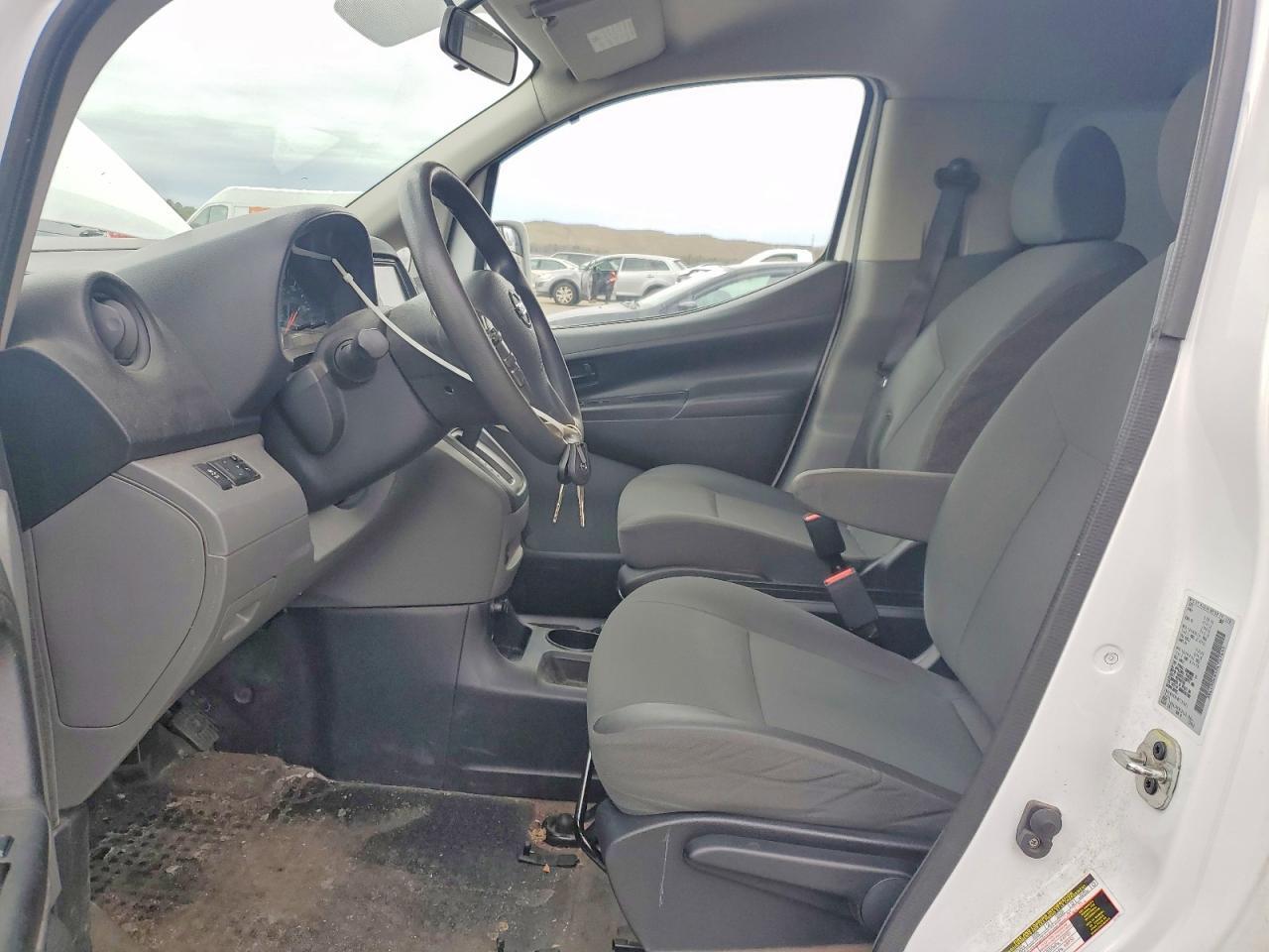 2021 NISSAN NV200 CARGO — Фото 7 из 13
