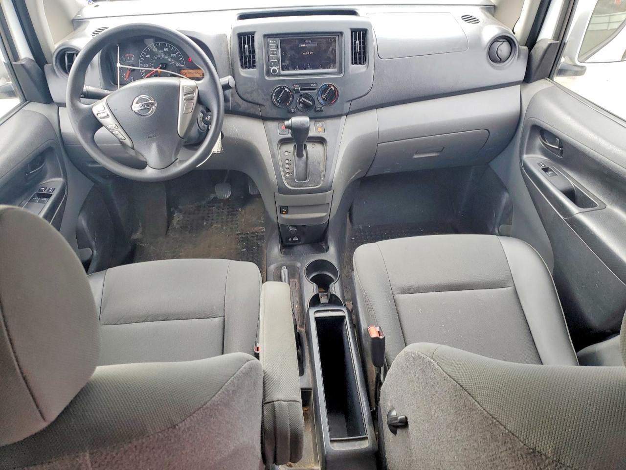 2021 NISSAN NV200 CARGO — Фото 8 из 13