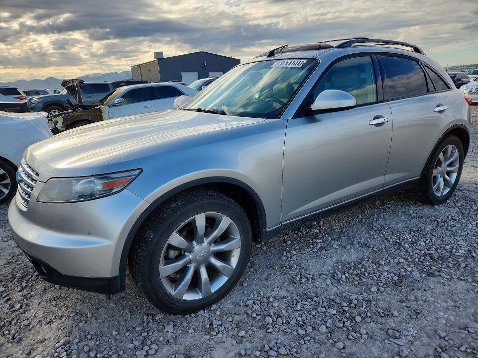 2003 INFINITI FX45 JNRBS08W33X403736