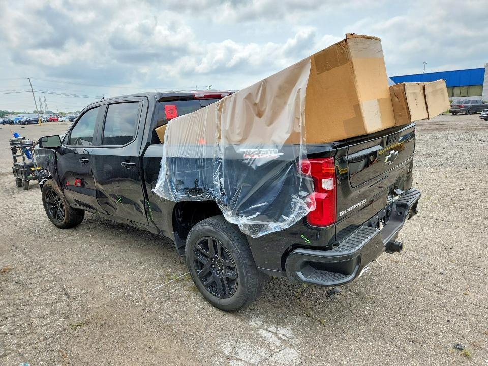 2025 CHEVROLET SILVERADO K1500 LT TRAIL BOSS — Фото 2 из 12