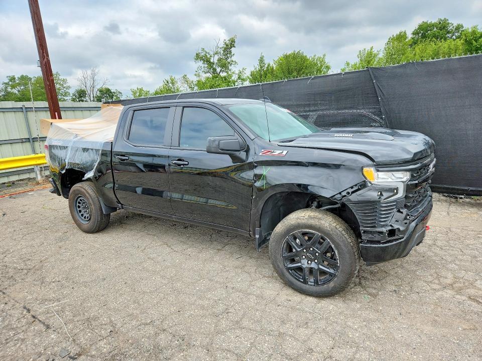 2025 CHEVROLET SILVERADO K1500 LT TRAIL BOSS — Фото 4 из 12