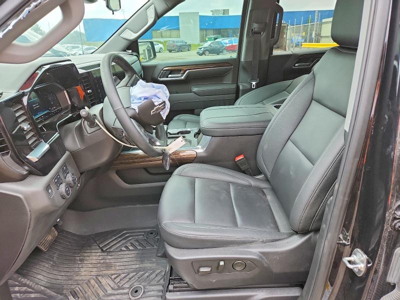 2025 CHEVROLET SILVERADO K1500 LT TRAIL BOSS — Фото 7 из 12