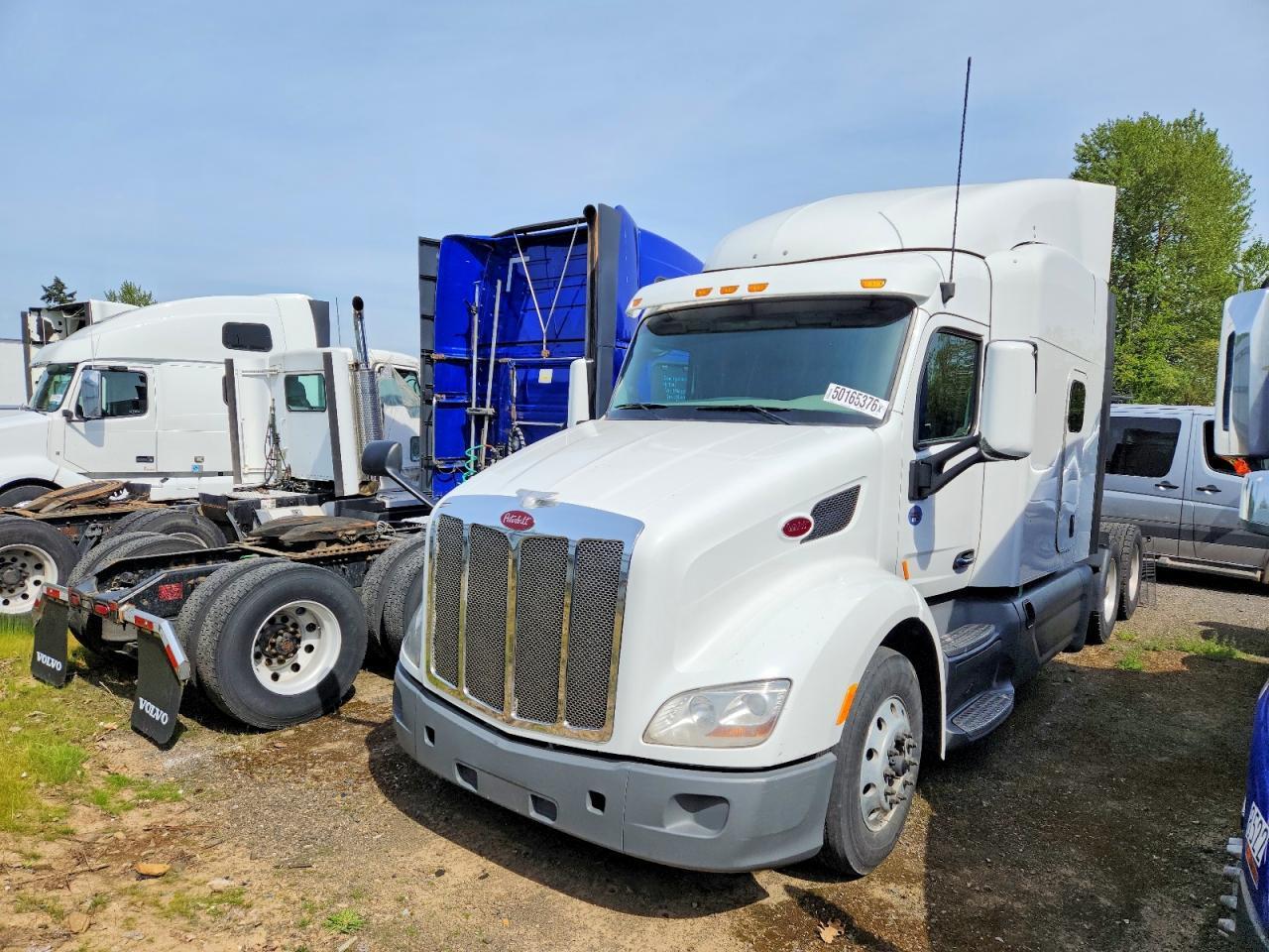 2018 PETERBILT 579 SEMI TRUCK — Фото 2 из 10