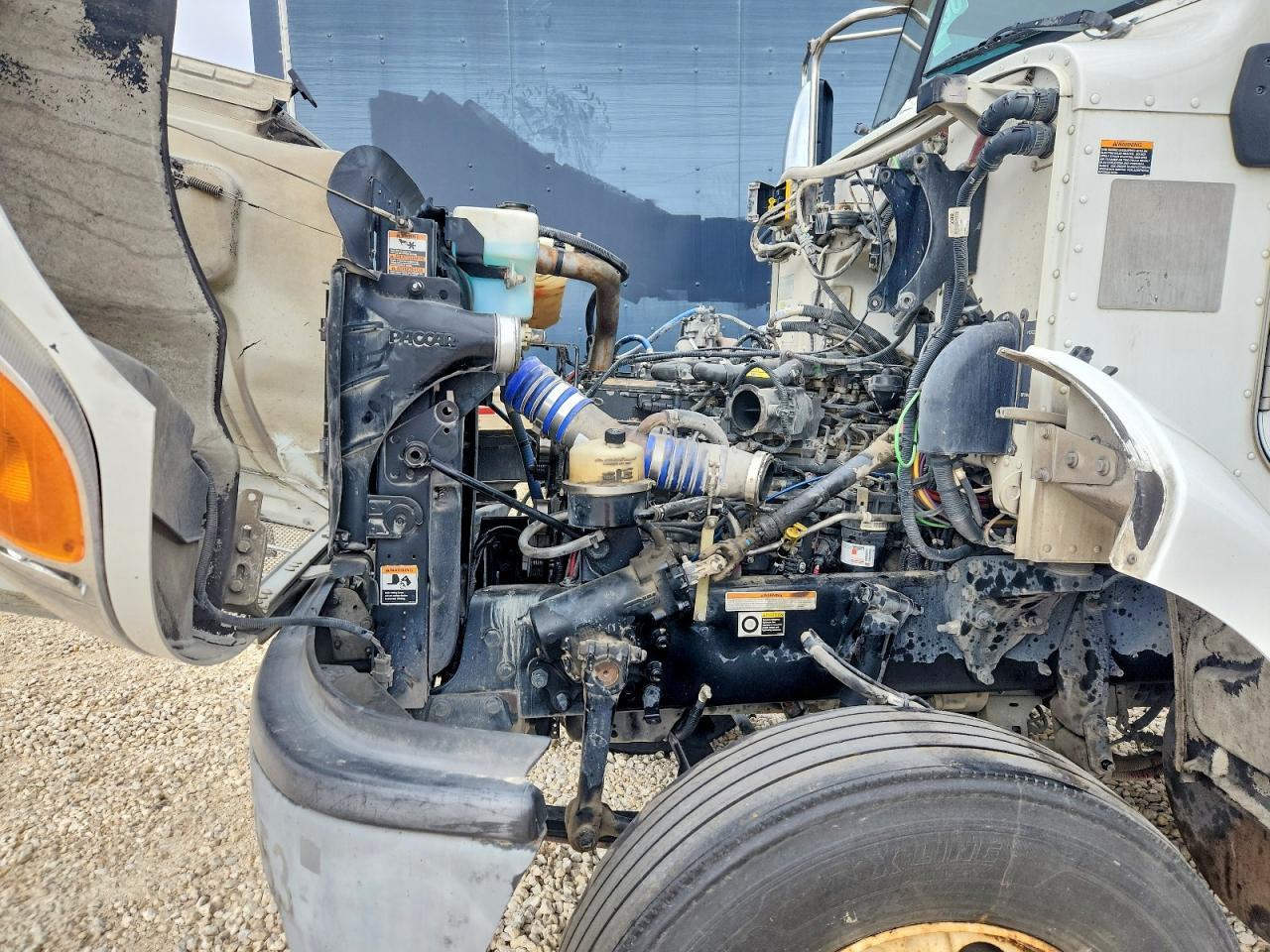 2017 PETERBILT 348 SEMI TRUCK — Фото 9 из 10