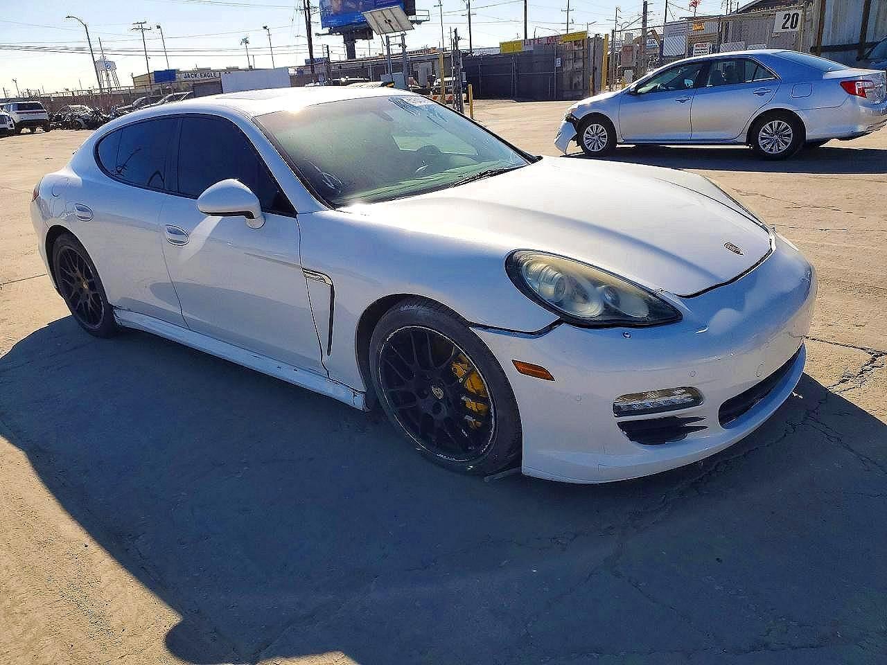 2012 PORSCHE PANAMERA 2 — Фото 4 из 11