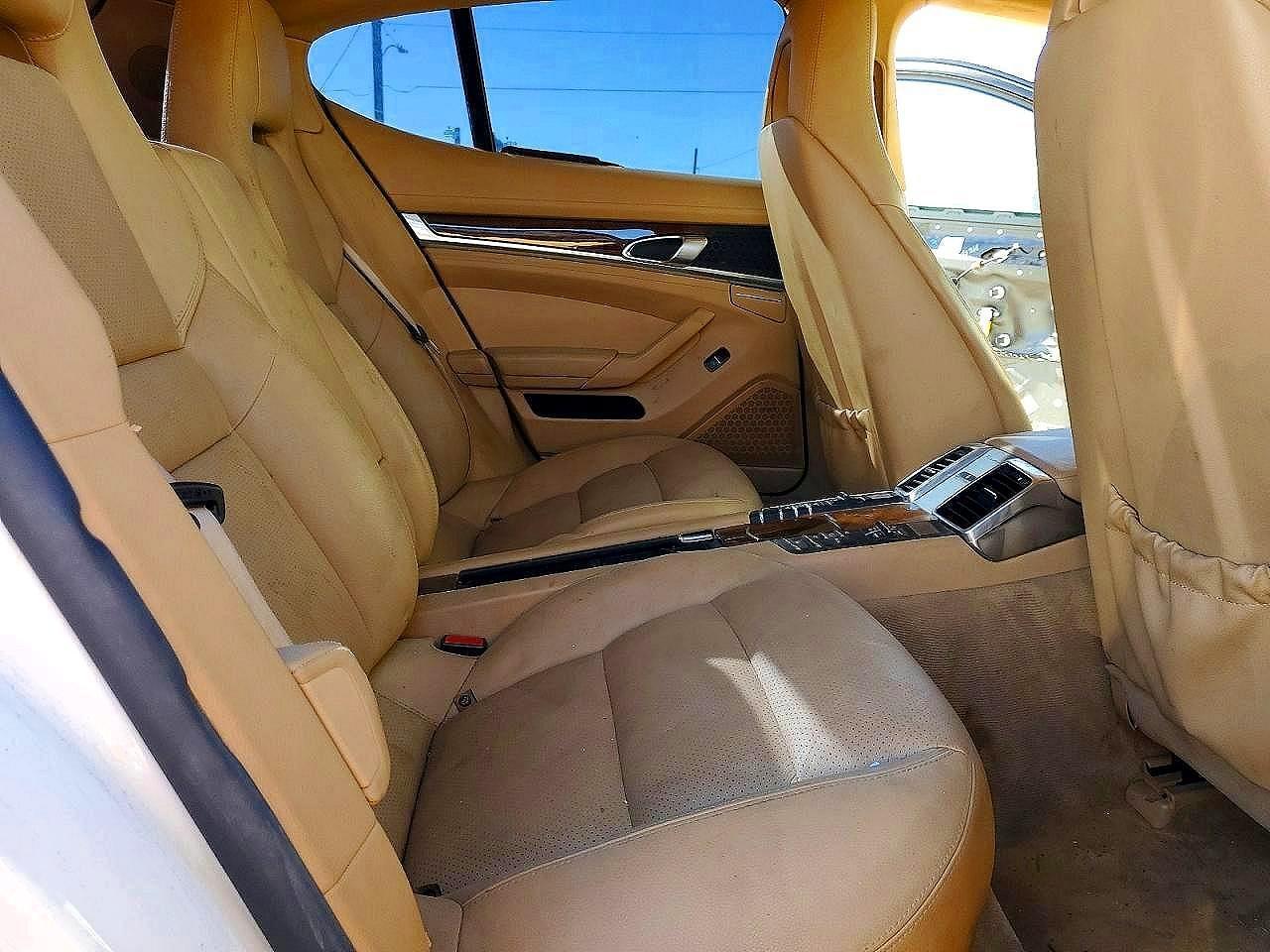 2012 PORSCHE PANAMERA 2 — Фото 9 из 11