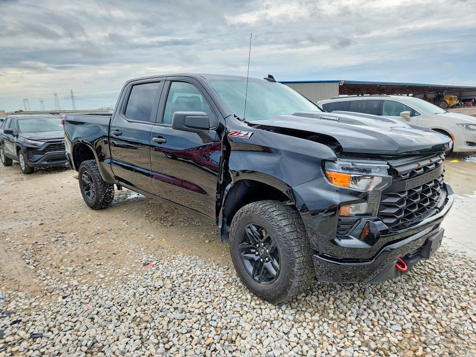 2025 CHEVROLET SILVERADO K1500 TRAIL BOSS CUSTOM — Фото 4 из 12