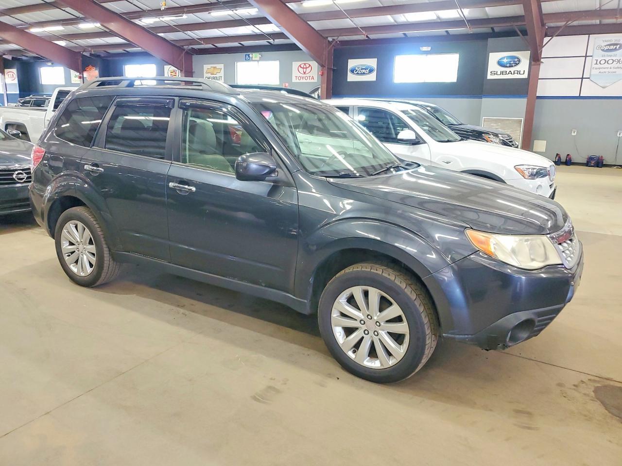 2012 SUBARU FORESTER LIMITED — Фото 4 из 12