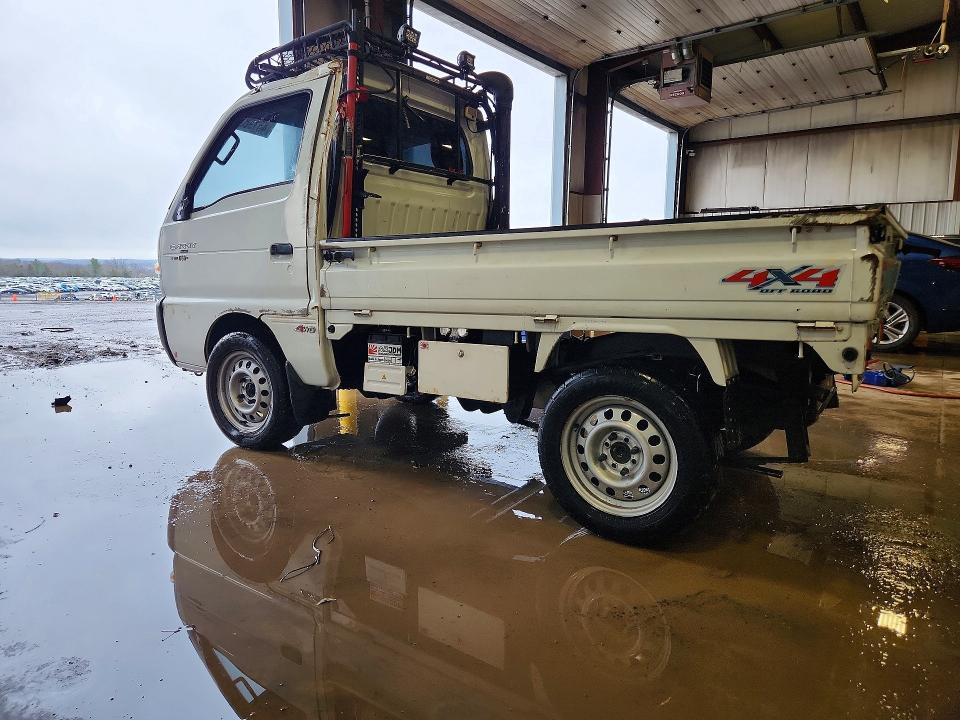 1992 SUZUKI CARGO POD — Фото 2 из 12