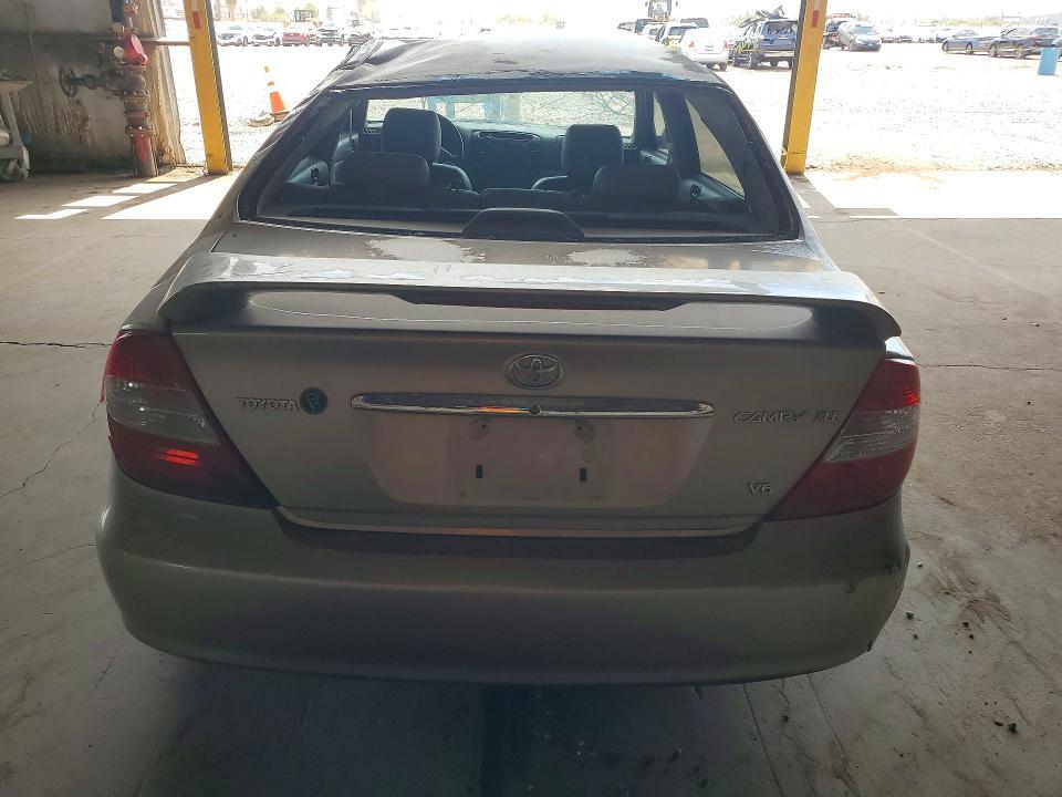 2003 TOYOTA CAMRY XLE V6 — Фото 6 из 12
