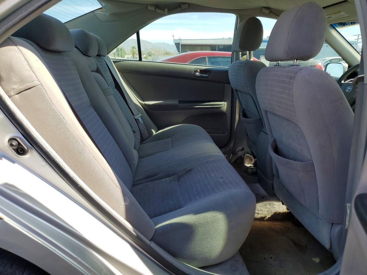 2005 TOYOTA CAMRY LE — Фото 10 из 12