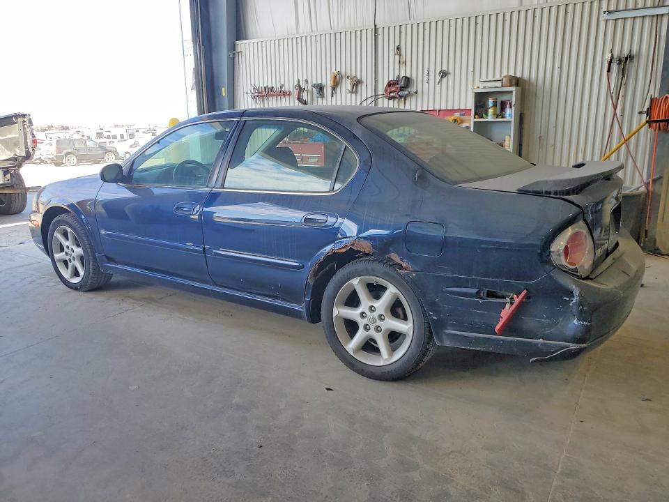 2003 NISSAN MAXIMA GXE — Фото 2 из 12