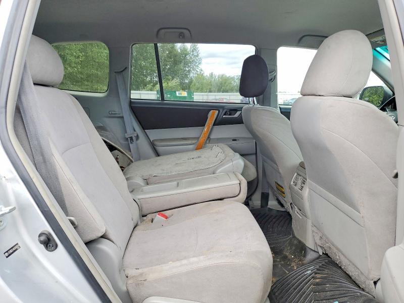 2010 TOYOTA HIGHLANDER HYBRID — Фото 11 из 14