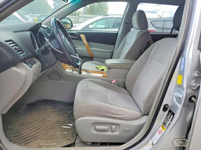 2010 TOYOTA HIGHLANDER HYBRID — Фото 7 из 14